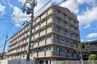 ～２階部分２ＳＬＤＫ令和７年４月リフォーム済み～
２ＷＡＹアクセス可能♪（近鉄八尾駅徒歩１１分/ＪＲ八尾駅徒歩１５分）
