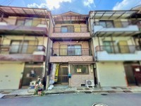 GNスタイル 〇鉄骨造３階建物件です〇一部リフォーム履歴あり〇空家につき即入居可能