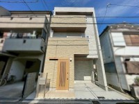 ～令和７年５月完成済み３ＬＤＫ～
約１６．４帖の広々ＬＤＫ♪全居室に収納スペースが確保されておりお部屋をスッキリとお使いいただけます。