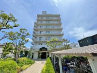 ～２階部分２ＬＤＫリフォーム済み物件！～
南西向きバルコニーのため日当たり良好♪