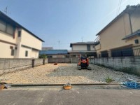 ■土地約４７坪
■解体更地渡し
■建築条件無、お好きなハウスメーカーで建築可
■確定測量後引渡で境界も安心です。
■東初芝公園が近くお子様の見守りも安心です。