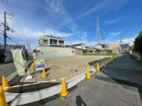 GNスタイル ～建築条件なし売土地、お好きなハウスメーカーで建築可能です♪～
南西角地、完成宅地渡し