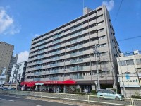 GNスタイル ★高層階８階部分２ＬＤＫ
★室内リフォーム済みのためお引き渡し後すぐに新生活が始められます♪
★南向きバルコニーのため日当たり良好！