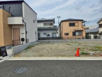 ★Ｅ号地　建築条件付き土地
★現地モデルハウスもございます。お気軽にお問い合わせください♪