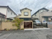 ★公簿土地面積約４６.５坪！
★２００８年に全面リフォーム履歴有♪
★建替え用地としてもいかがでしょうか。