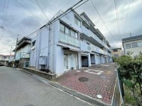 GNスタイル ■珍しいメゾネットタイプ４ＤＫ！３・４階部分の東向き♪
■ペット飼育可（規約による制限有）
■表層・水回りのリフォーム歴ございます。
■専用駐車場付き！