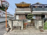 GNスタイル ■リフォーム歴のある南西角地５ＤＫ！日当たり・風通しも良好です♪
■自転車やバイクを置くスペースございます♪
■駐車場スペースの増設も可能です♪