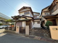 〇北東角地約３０坪の整形地、建築条件なし
〇南海本線まで徒歩１０分の好立地
〇イオンモール堺鉄砲町までも１０分