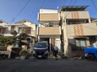 GNスタイル 〇平成２０年建築　南向きの４SLDK！
〇前面道路４．７ｍ　駐車１台可！