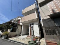 GNスタイル 〇平成２０年建築　南向きの４SLDK！
〇前面道路４．７ｍ　駐車１台可！