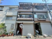 GNスタイル ★車庫付き４ＤＫ！
★前面道路幅員約６ｍ♪
★収益用としても是非ご検討ください！
