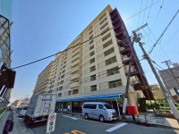 GNスタイル ★３階部分３ＬＤＫ！
★関西本線「平野」駅まで徒歩６分の好立地♪