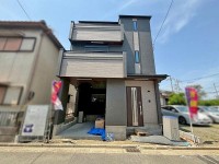 GNスタイル ★令和８年５月完成予定２ＳＬＤＫ！
★イズミヤ八尾店まで約６００ｍのため買い物便利♪