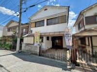 GNスタイル ◆２階建て　５ＬＤＫ　駐車1台可能！（車種制限有）
◆建築条件無しの為、お好きなハウスメーカでの建築も可能！
◆前面道路幅員約４．６ｍの整形地！