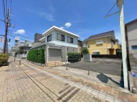 GNスタイル ★近鉄八尾駅まで徒歩５分、八尾中央線に面した約４９坪の整形地！
★お好きなハウスメーカーで建築可能です♪