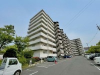 GNスタイル ★８階部分部分２ＬＤＫ、東向きバルコニーのお部屋！
★ペット飼育可能♪（規約による制限有）
★令和３年頃室内リフォーム履歴有！