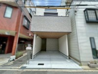 GNスタイル ★谷町線「平野」駅まで徒歩１０分の立地！
★約１９．５帖のゆったりＬＤＫ！南向きのバルコニーから明るい日差しが差し込みます♪