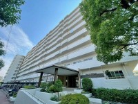 GNスタイル ★最上階９階部分２ＳＬＤＫ！
★南向きバルコニーのため日当たり良好◎
★室内リフォーム済みのためお引き渡し後すぐに新生活が始められます♪