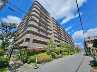 GNスタイル ★４階部分３ＬＤＫ！ペット飼育可能マンションです♪（規約による制限有）
★リビングが見渡せる対面式のキッチン!