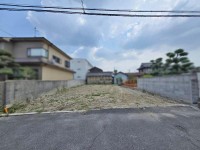 GNスタイル ★２号地
★建築条件なし売土地！お好きなハウスメーカーで建築可能です♪
★有効面積約３２坪、間口約７．１ｍの整形地！