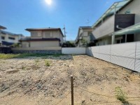 ★1号地
★建築条件なし売土地!お好きなハウスメーカーで建築可能です♪
★土地約32坪、間口約8.7mの整形地