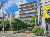GNスタイル ★５階南東角部屋２ＬＤＫ！
★二面バルコニーのため日当たり・風通しともに良好です♪