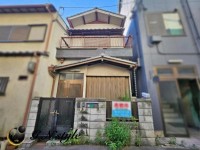 GNスタイル ★関西本線「平野」駅まで徒歩３分の立地！
★イズミヤ平野店まで約２５０ｍで買い物便利♪
★収益用としても是非ご検討ください。